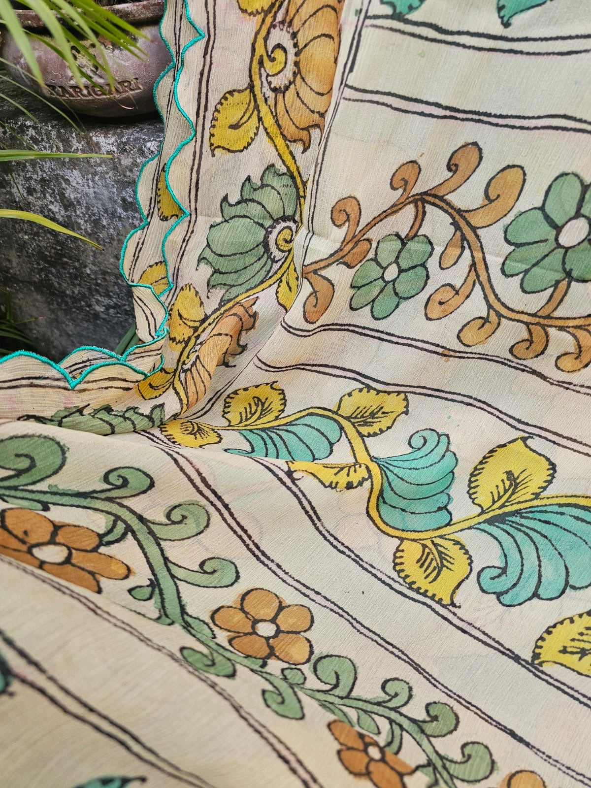 handloom-turquoise-flora-kalamkari-chiffon-saree