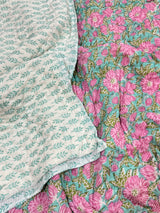 home-bedding-blockprint-bedsheet-with-quilt