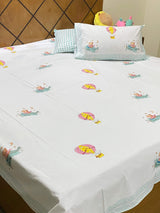 hot-air-balloon-cotton-bedsheet-full-view-three