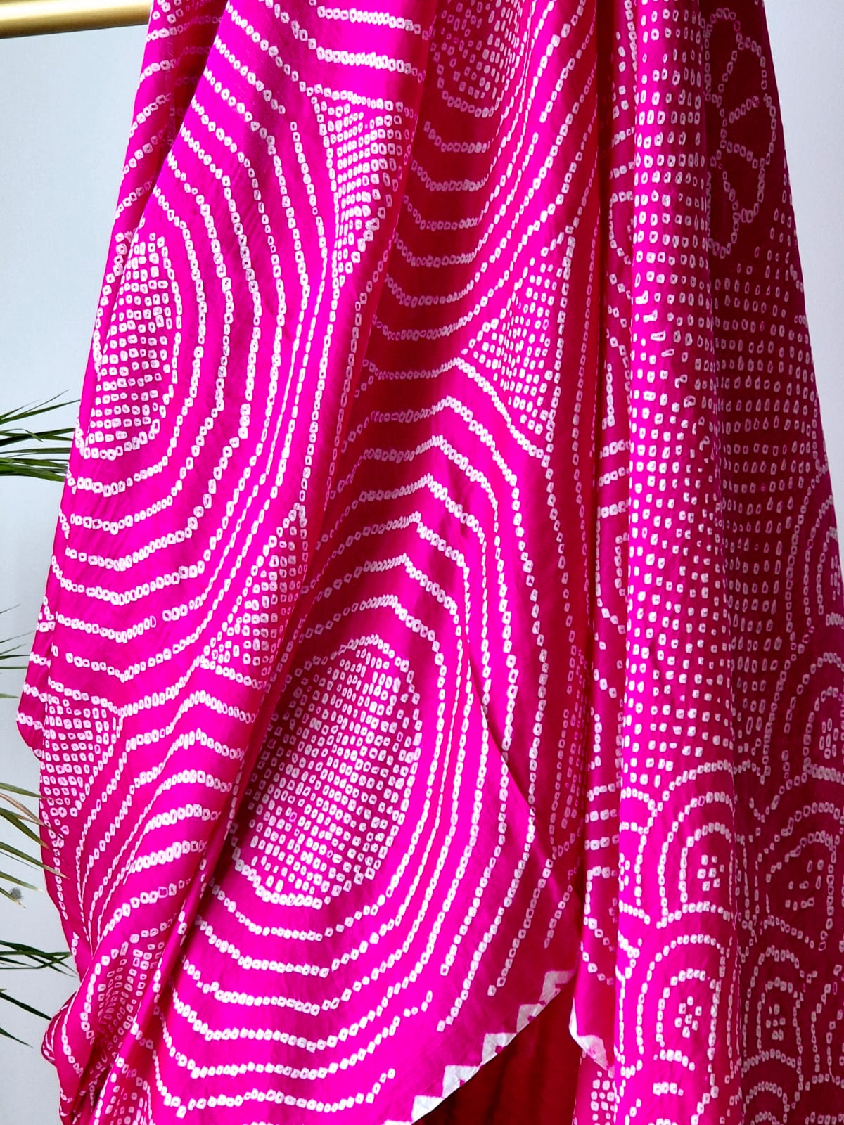 Hot Pink Pure Gajji Silk Bandhani Saree