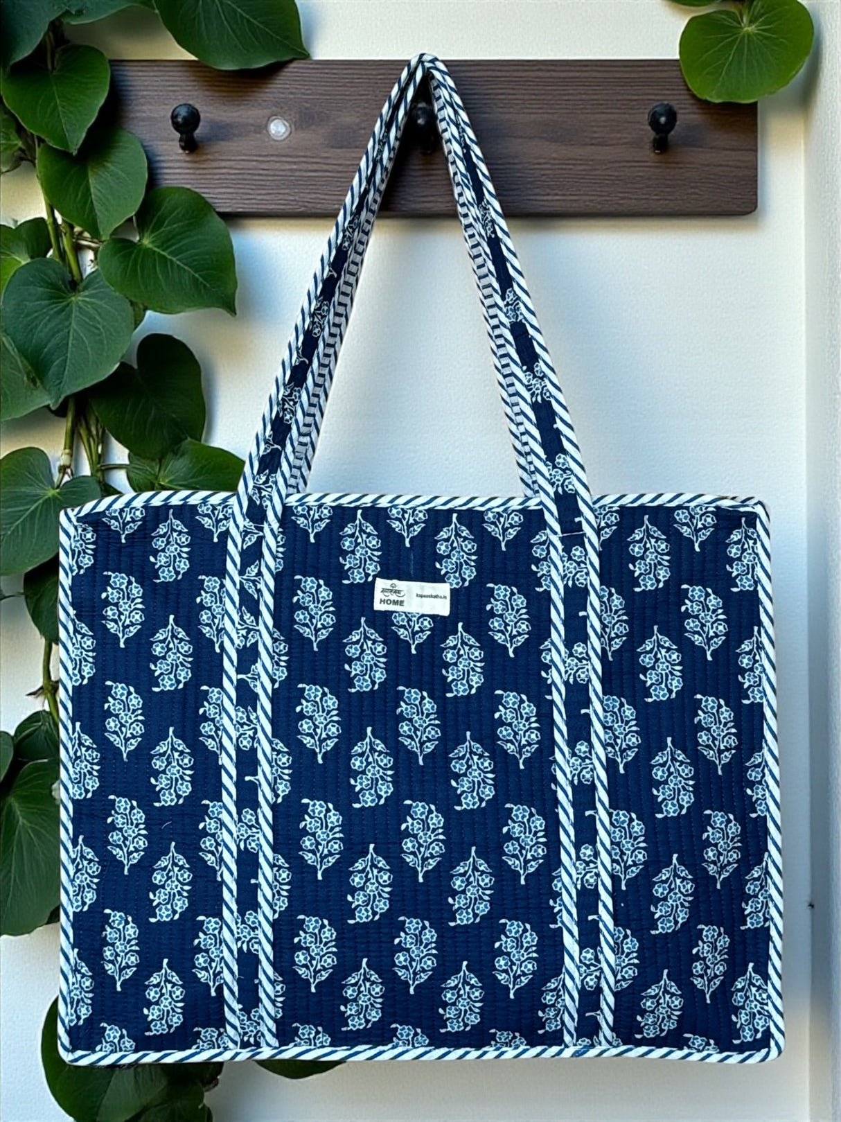 indigo-block-handcrafted-tote-bag-print-design