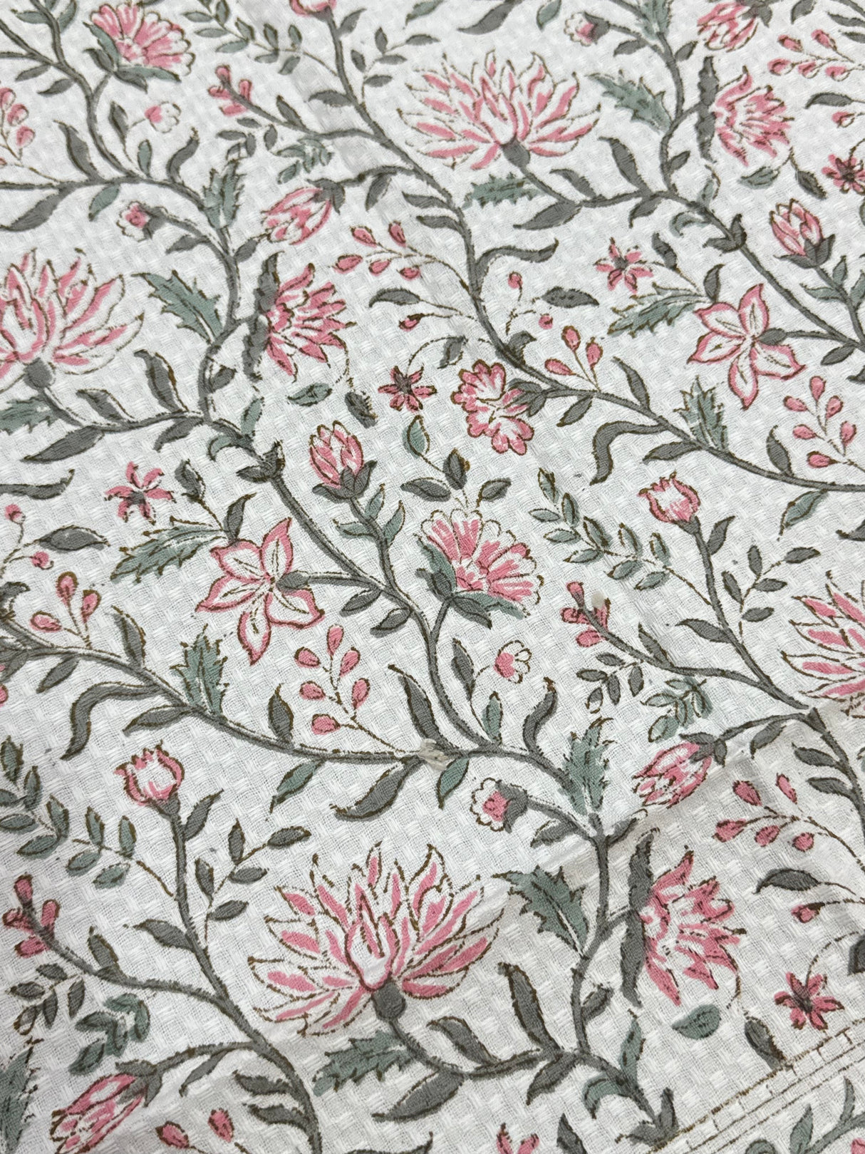 inspired-cotton-hand-towel-with-border-handblock