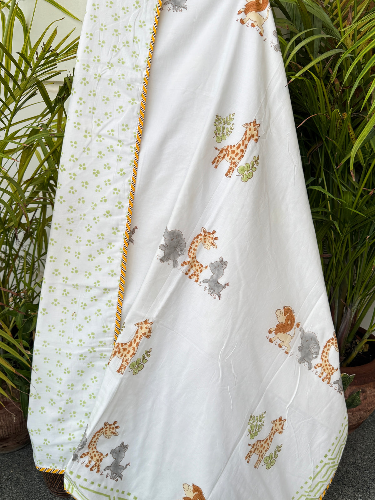 jungle-animal-print-kids-cotton-dohar