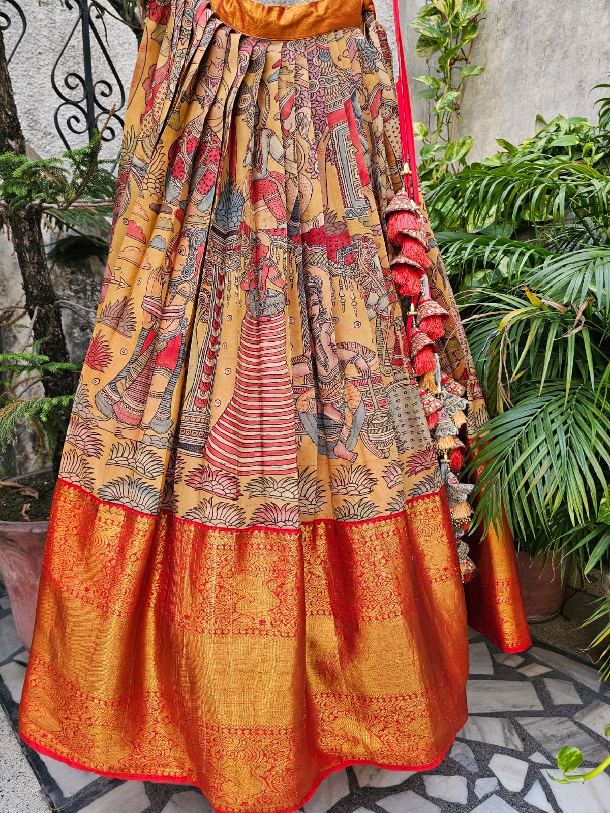 Floral and Peacock Theme Kanchi Pattu Kalamkari Lehenga