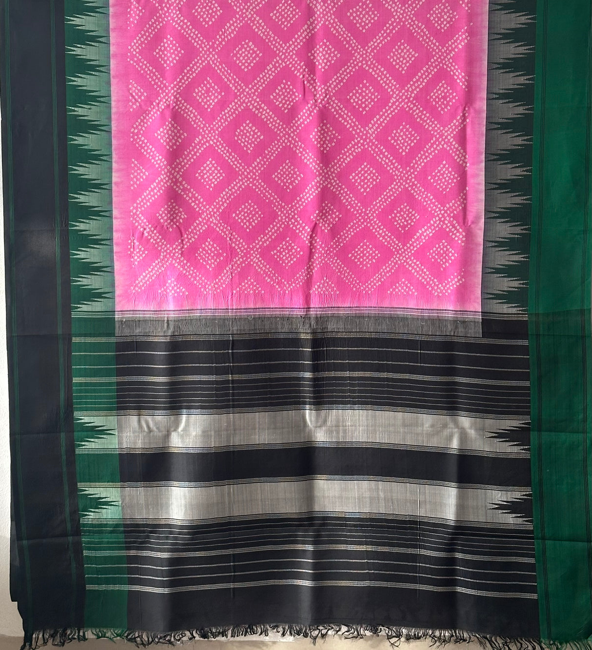 kanjivaram-silk-saree-pink-with-contrast-border