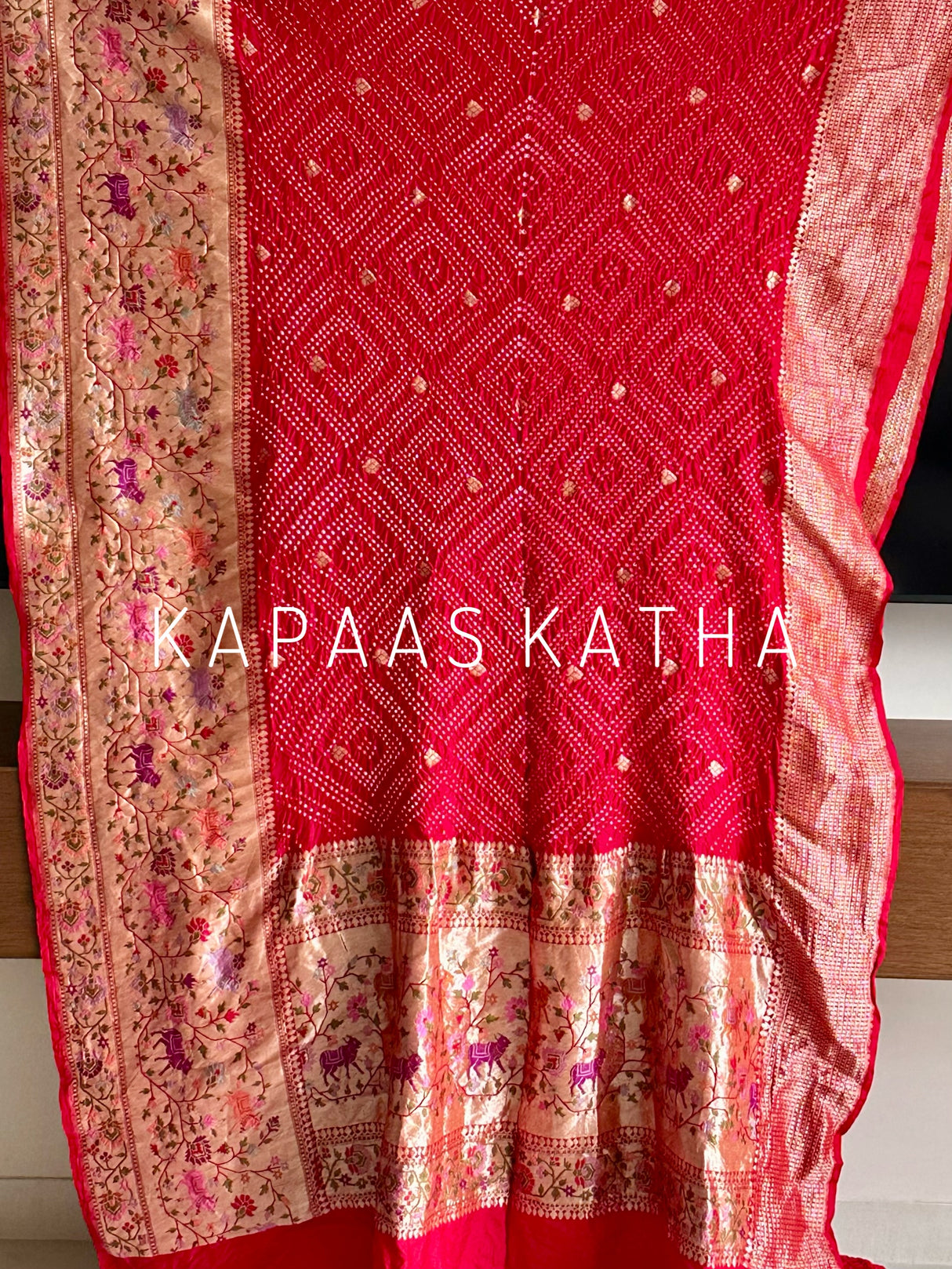 katan-silk-bandhani-saree-zari-woven-border