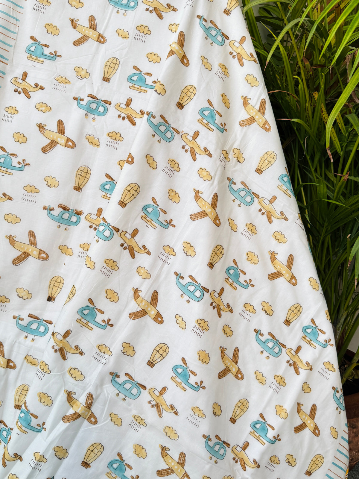 kids-airplane-helicopter-print-cotton-dohar