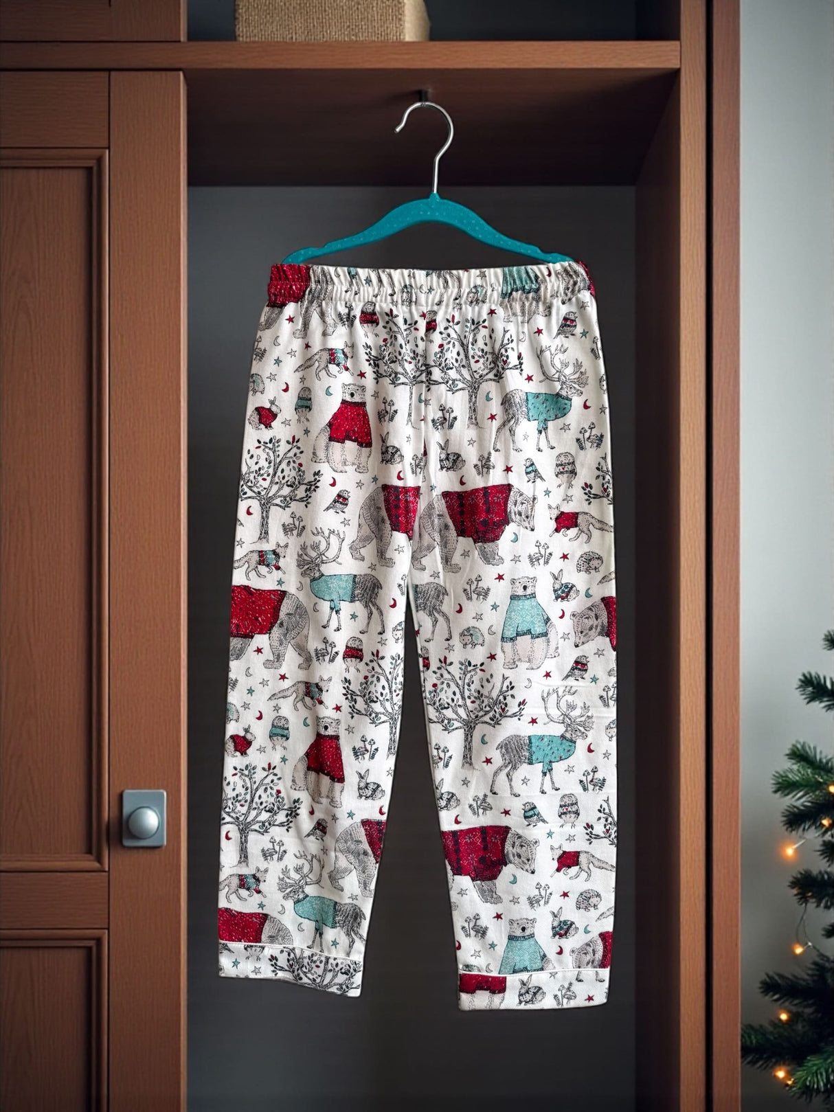 kids-winter-pajama-set-polar-bear-print