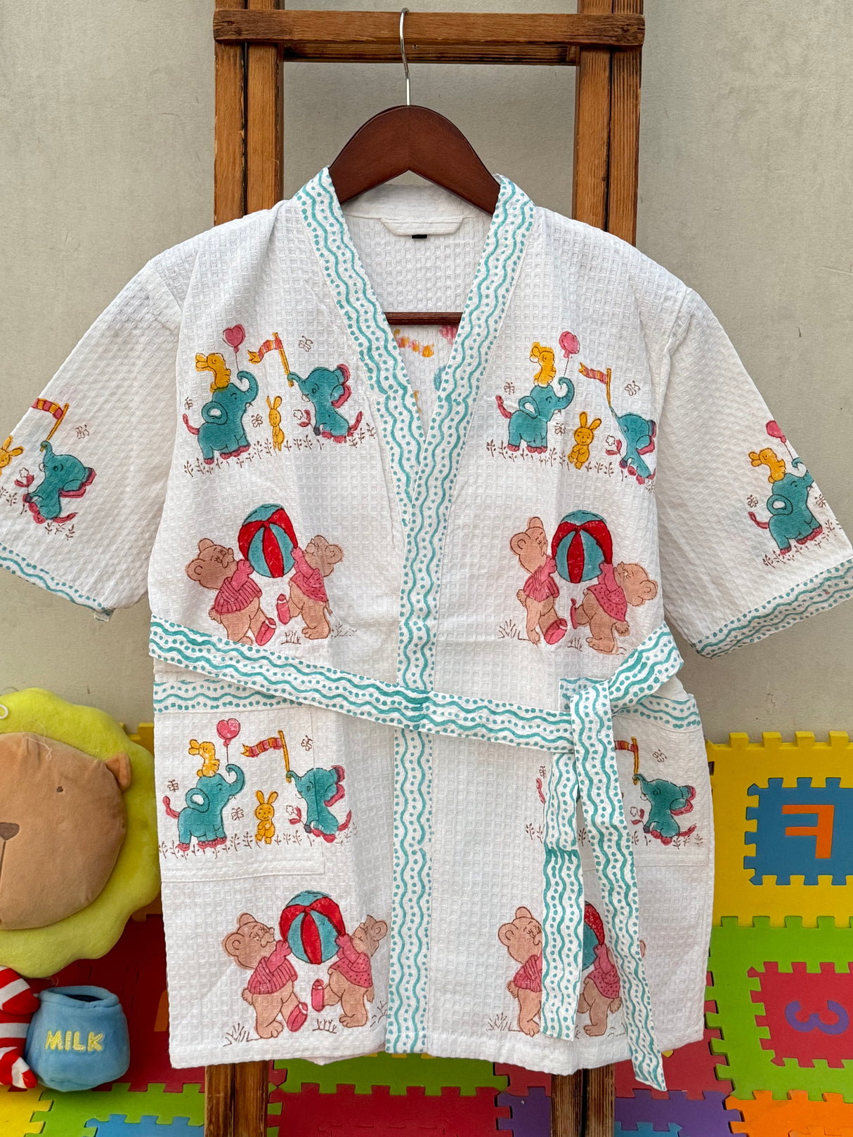 cute cotton waffle bathrobes for kids with teddy bear elephant print retail and wholesale worldwide