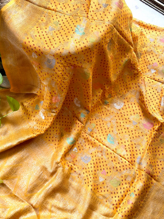 kumudini-kesar-mustard-yellow-handloom-munga-silk-bandhani-saree