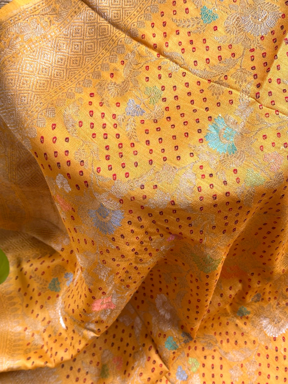 kumudini-kesar-mustard-yellow-handloom-munga-silk-bandhani-saree