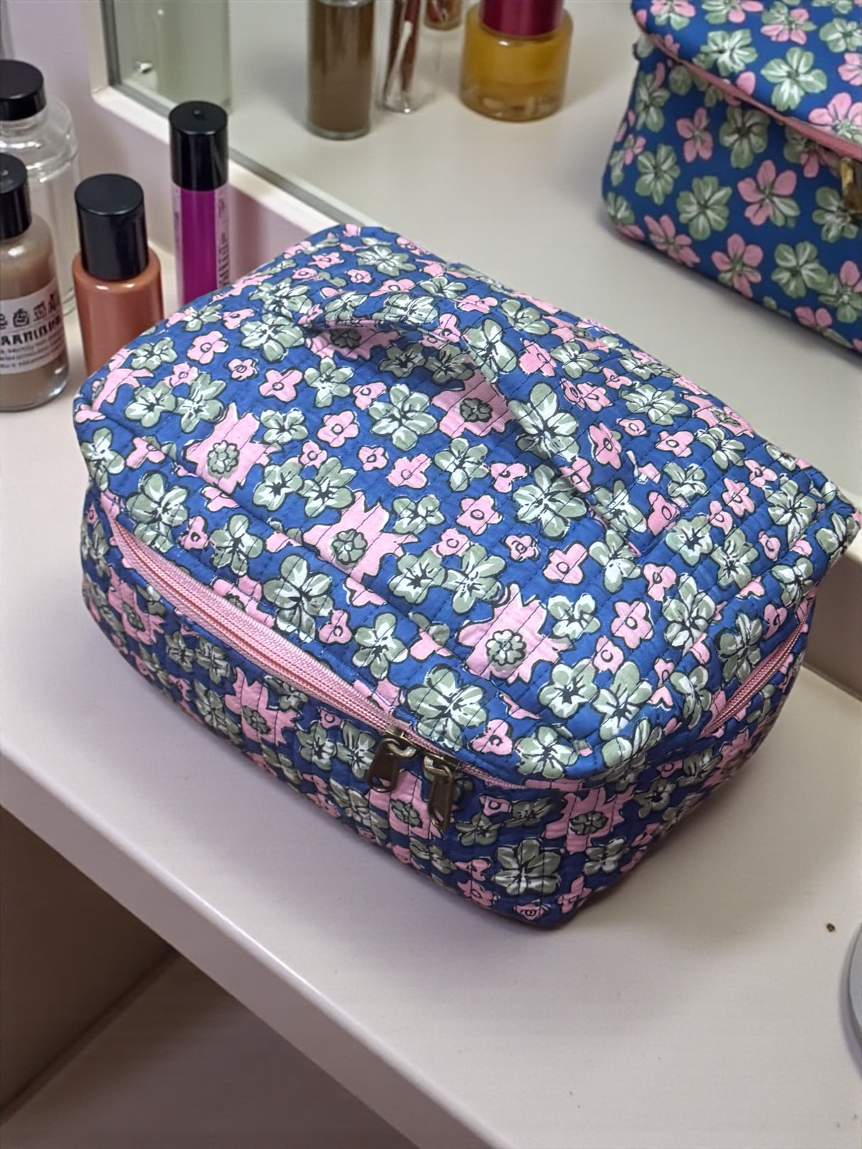 large-quilted-vanity-organizers