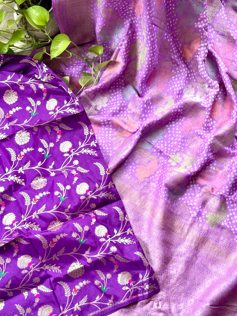 lavanya-leher-handloom-munga-silk-bandhani-saree