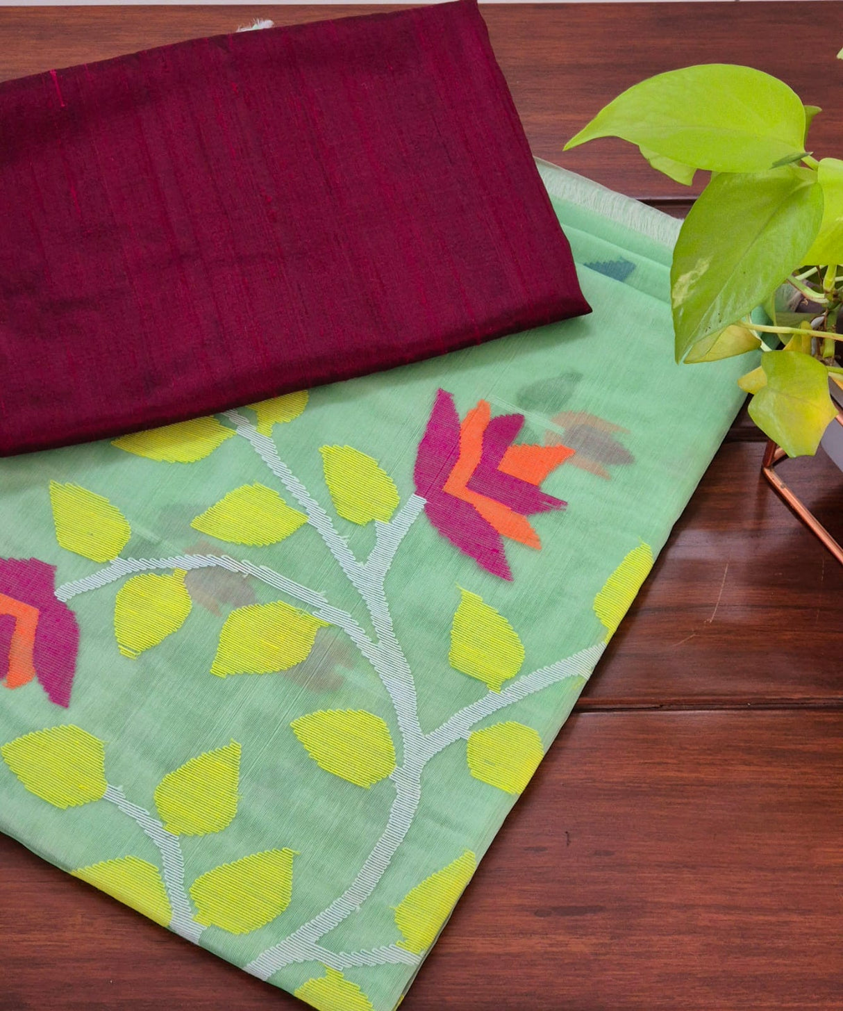 Light Green Handloom Muslin Silk Saree with Jamdani weaving