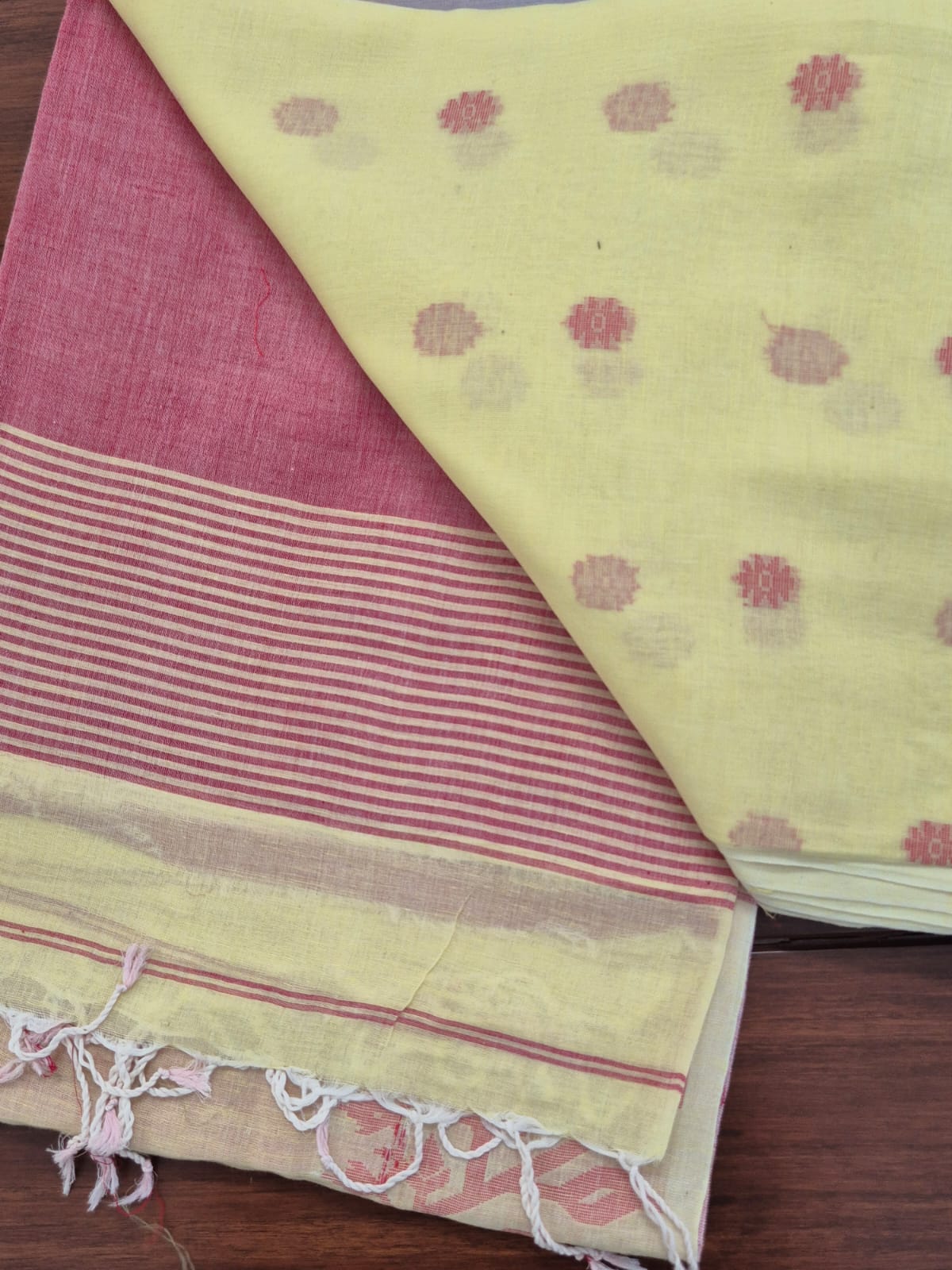 Elegant Mulmul Cotton Saree made on Jacquard Loom in Light Yellow and Red Colour