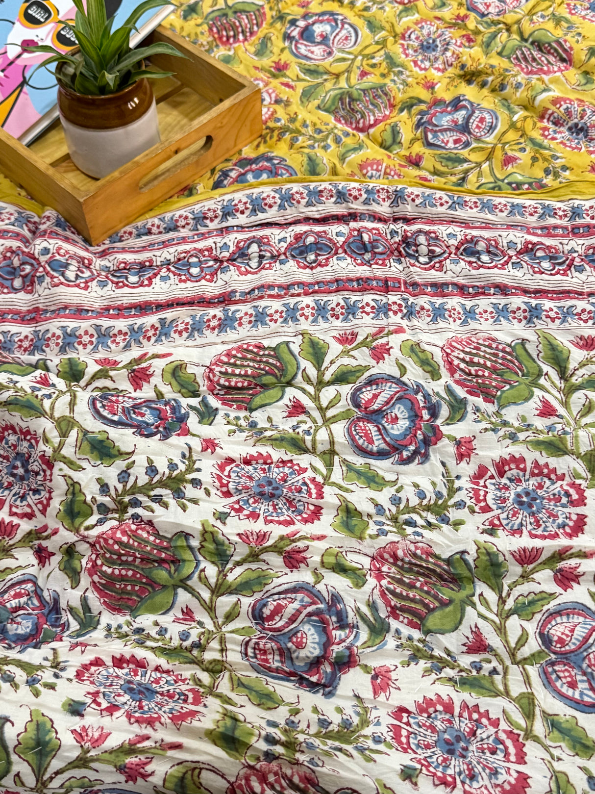 lightweight-handblock-mulmul-reversible-king-size-quilt