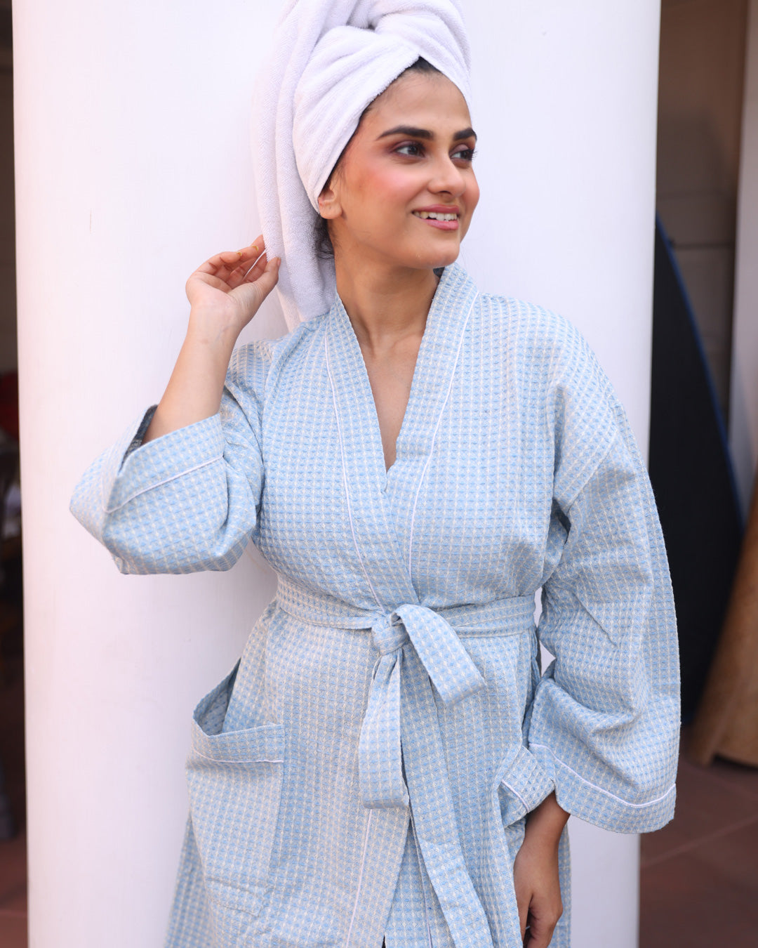 lightweight-waffle-cotton-bath-robe-design
