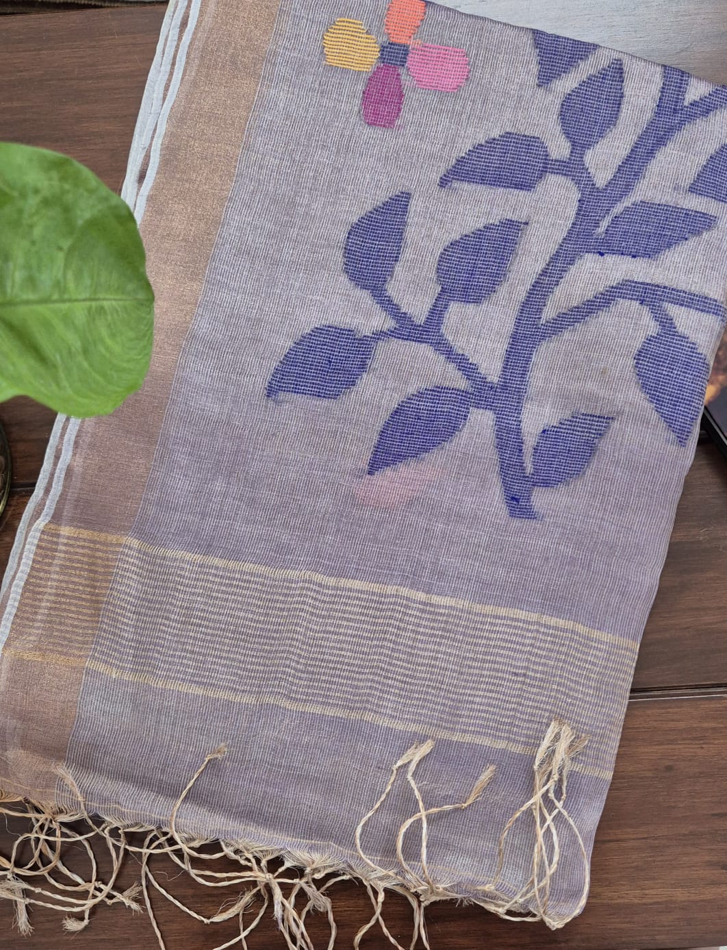 Lilac Base with Violet Stems Handloom Tissue Silk Saree with Jamdani weaving
