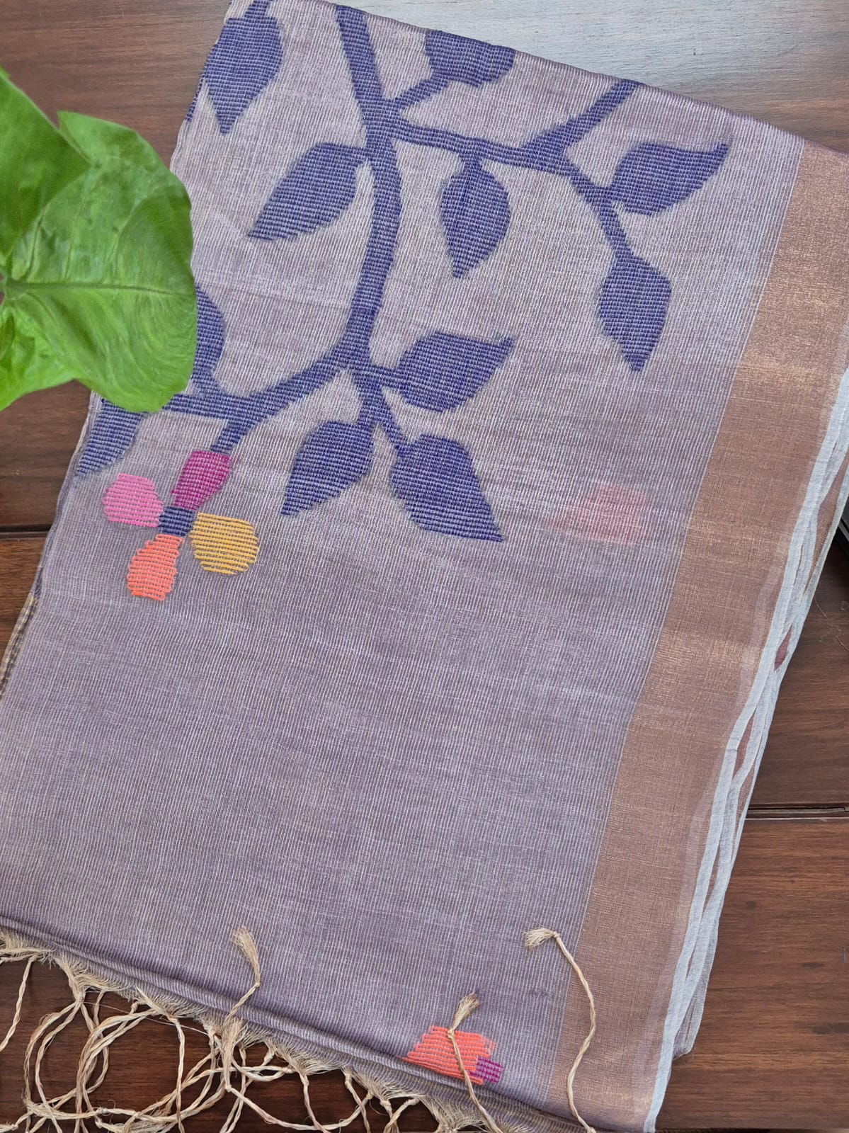 Lilac Base with Violet Stems Handloom Tissue Silk Saree with Jamdani weaving