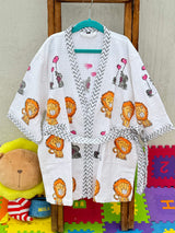 lion-elephant-kids-bathrobe-full-view