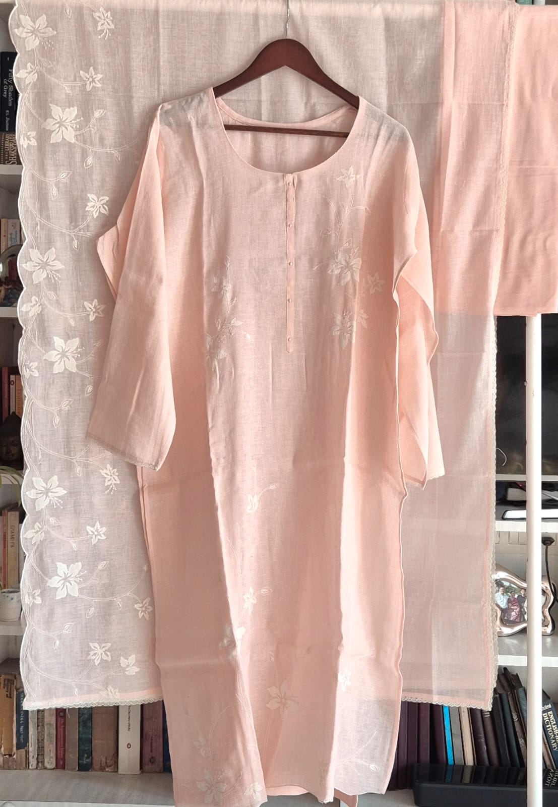 lovely-light-coffee-3-pc-organza-kora-unstitched-suit-set-pink-peach-linen