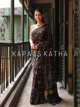 lustrous-reign-single-ikat-handloom-mulberry-silk-saree