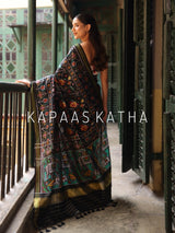 lustrous-reign-single-ikat-handloom-mulberry-silk-saree