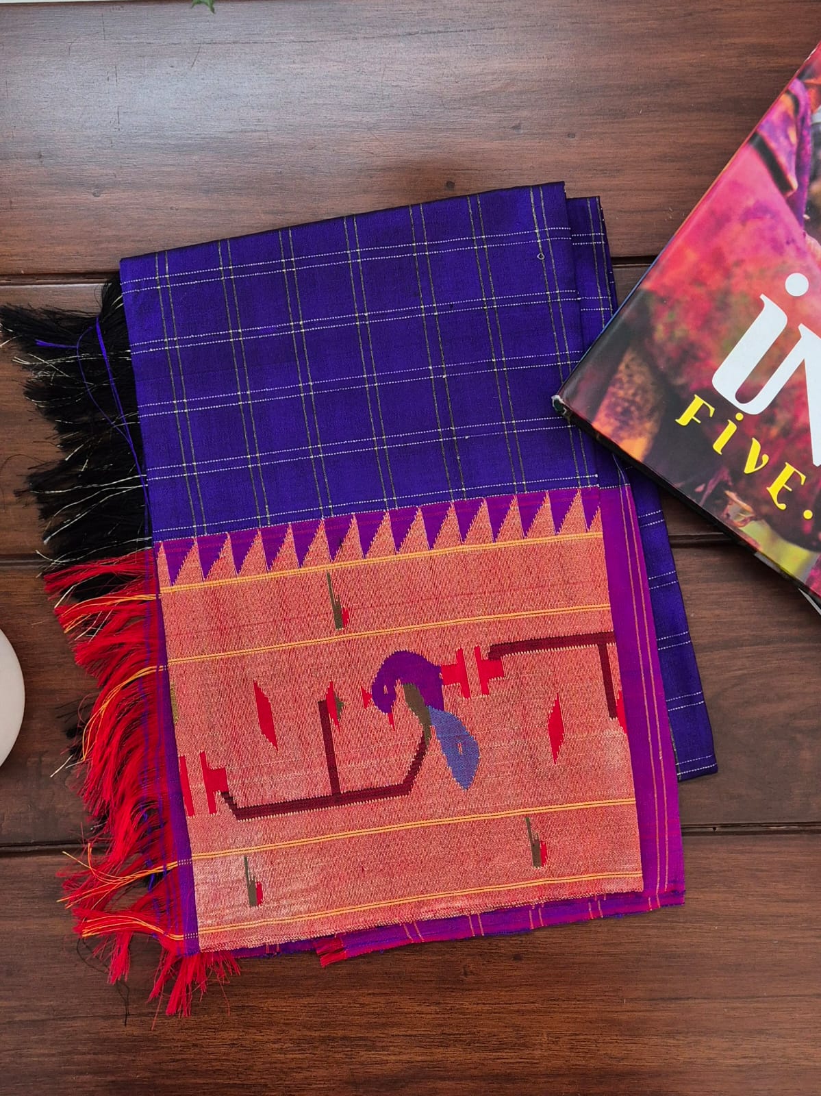 luxe-peacock-border-handloom-silk-paithani-blouse-piece