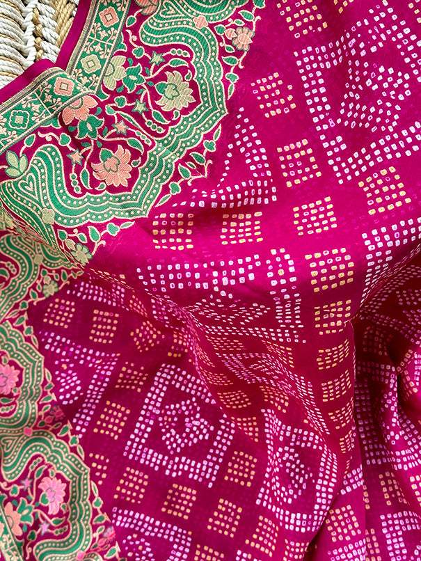 Magenta Exclusive Handloom Pure Banarasi Silk Bandhani Saree