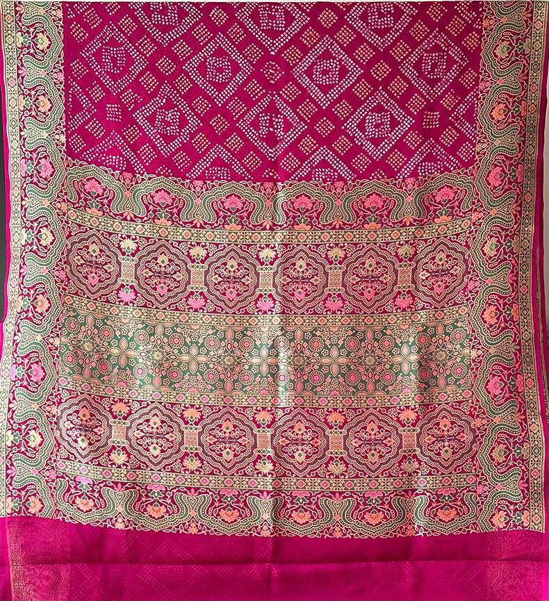 Magenta Exclusive Handloom Pure Banarasi Silk Bandhani Saree