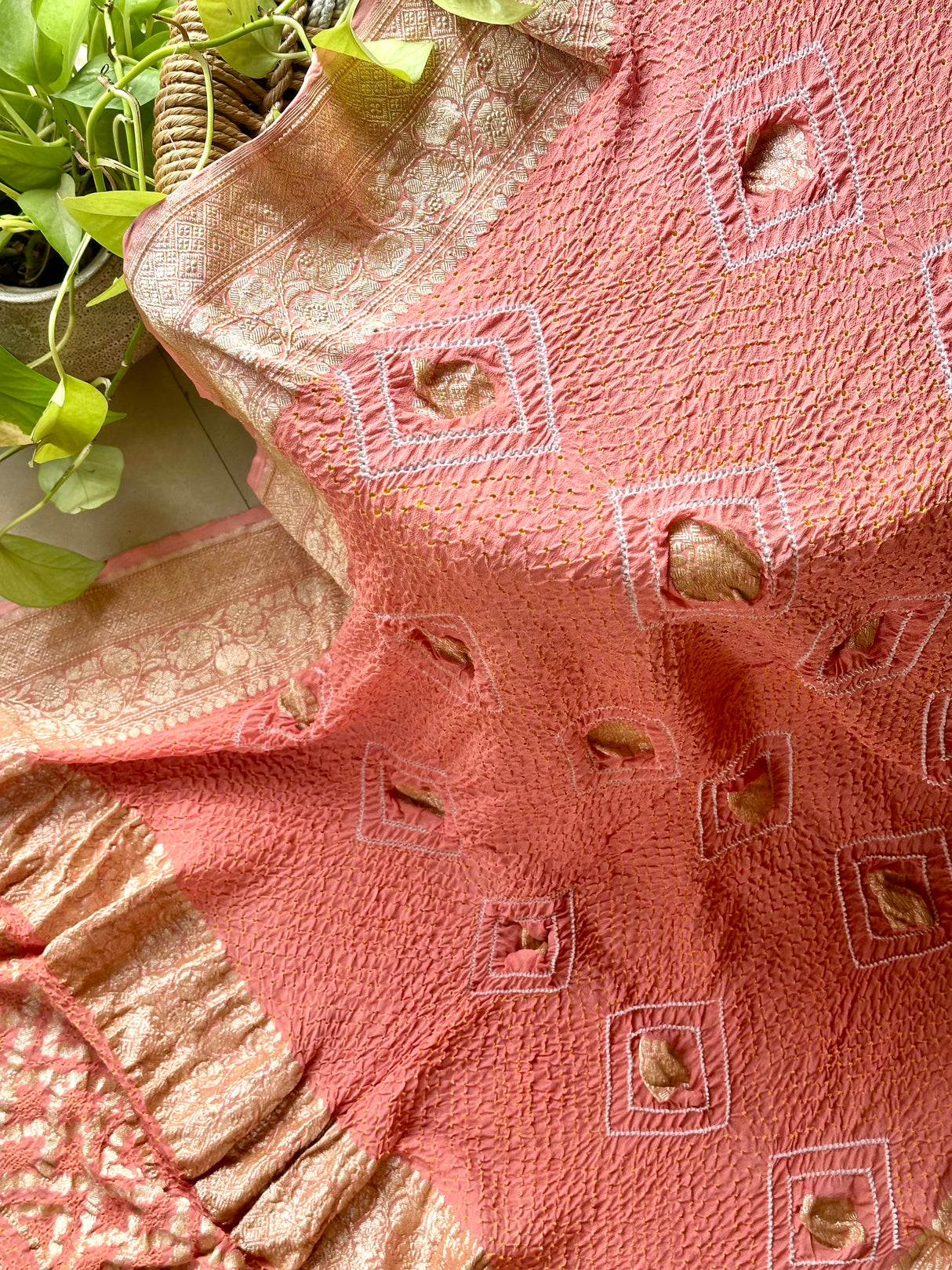 majestic-peach-bandhani-banarasi-georgette-dupatta