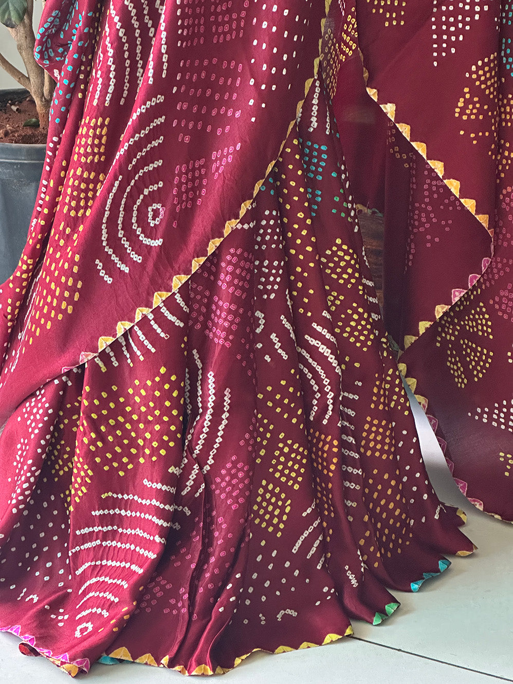 Geometric Theme Maroon Pure Gajji Silk Bandhani Saree