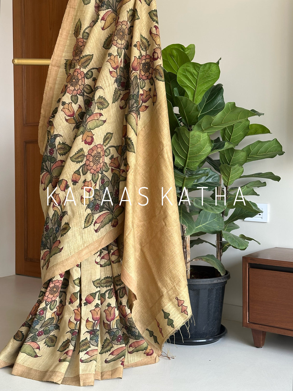 matka-silk-floral-kalamkari-saree
