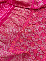 model-wearing-exclusive-banarasi-georgette-bandhani-saree