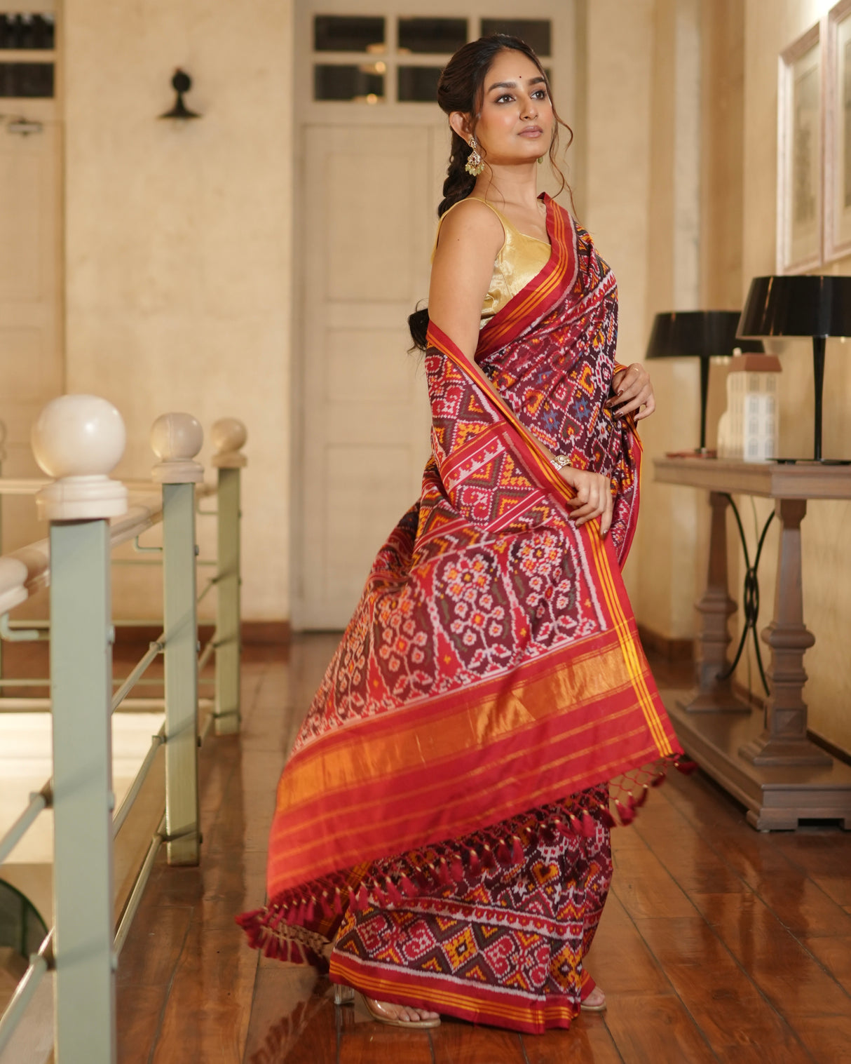 mulberry-silk-maroon-red-single-ikat-saree