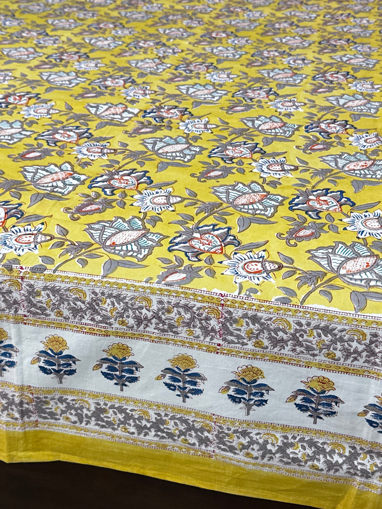 mulmul-quilt-floral-cotton-bedsheet-set