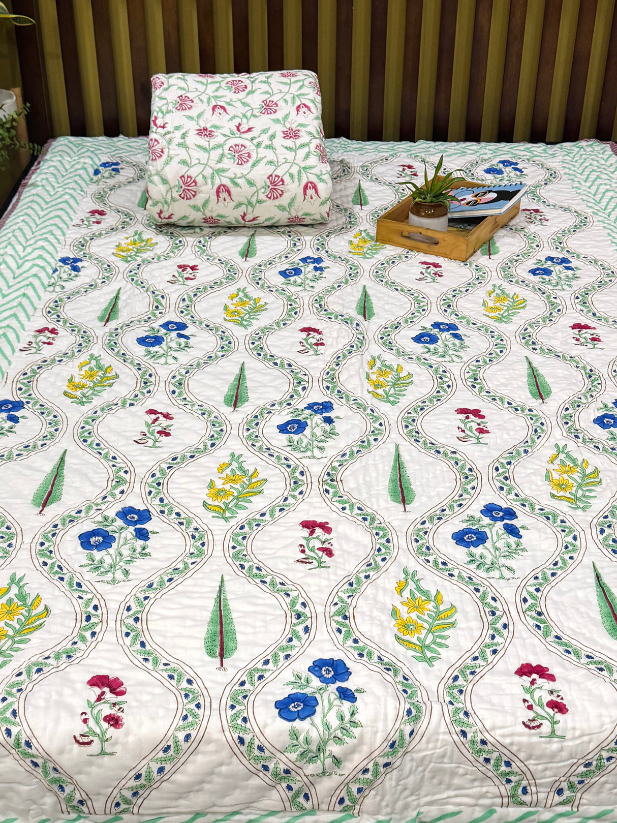 mulmul-soft-cotton-dual-layer-quilt