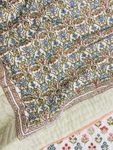 multi-color-flower-king-cotton-quilt-detailed-view