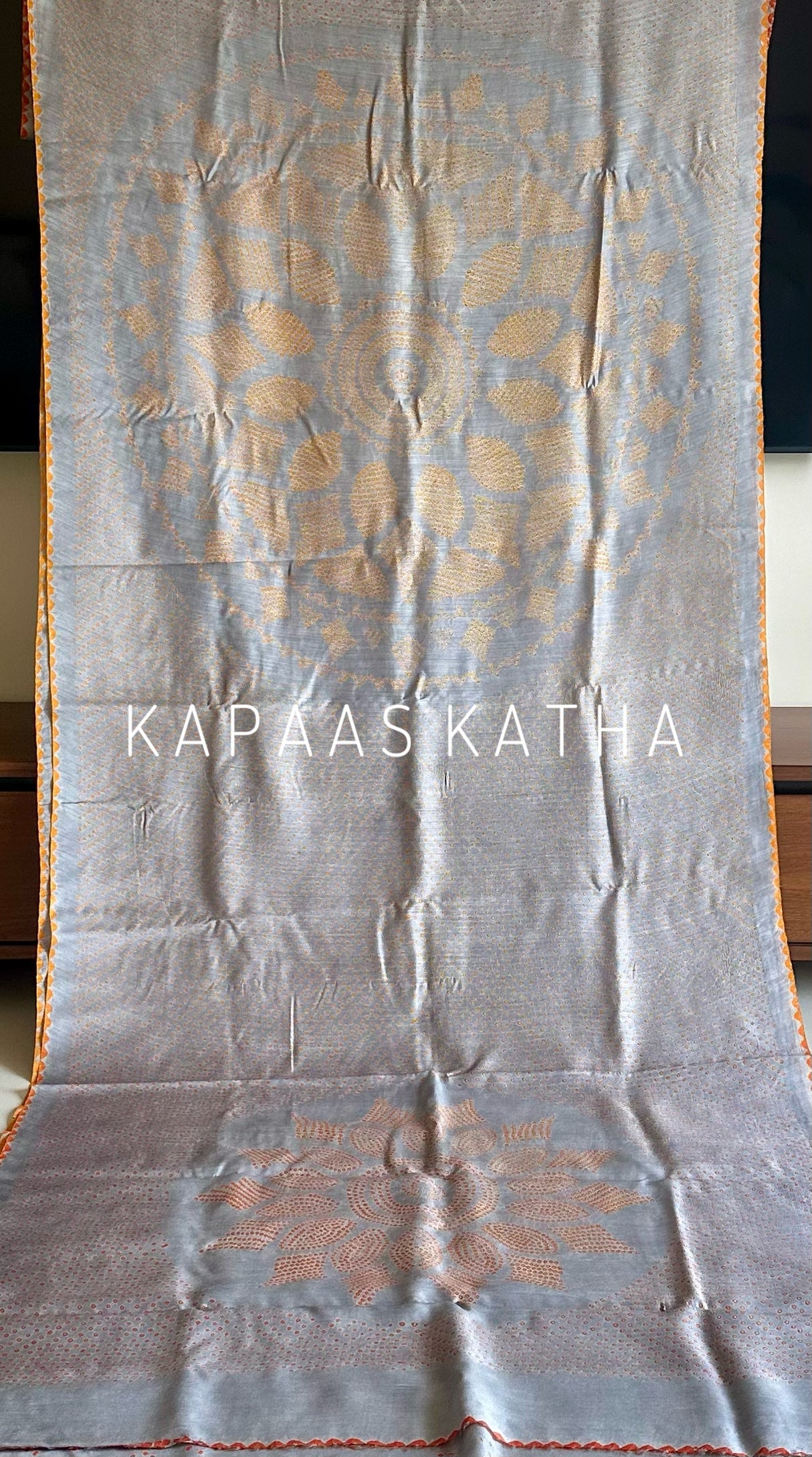 munga-silk-bandhani-saree-pratibha-grandeur