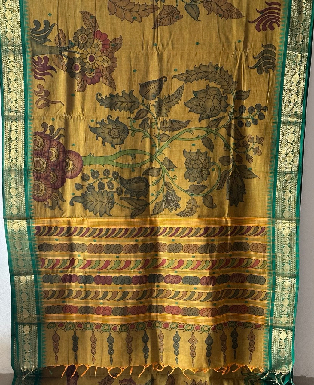 mustard-green-cotton-kalamkari-saree-border-detail-view