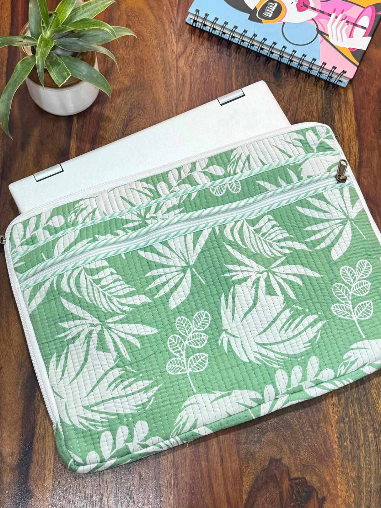 nature-inspired-quilted-laptop-sleeve-with-zip-closure
