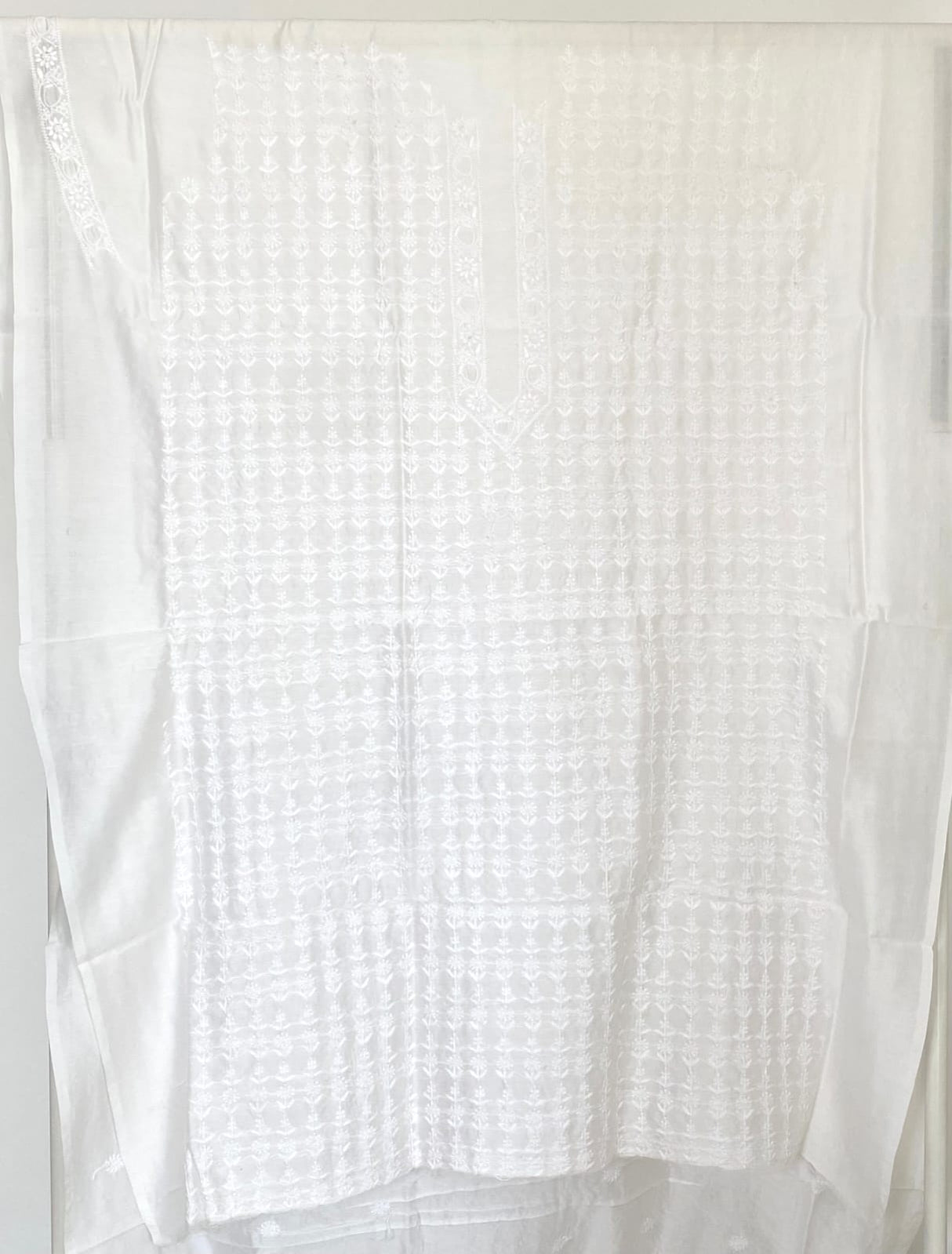nawab-chikankari-tissue-mens-kurta-fabric