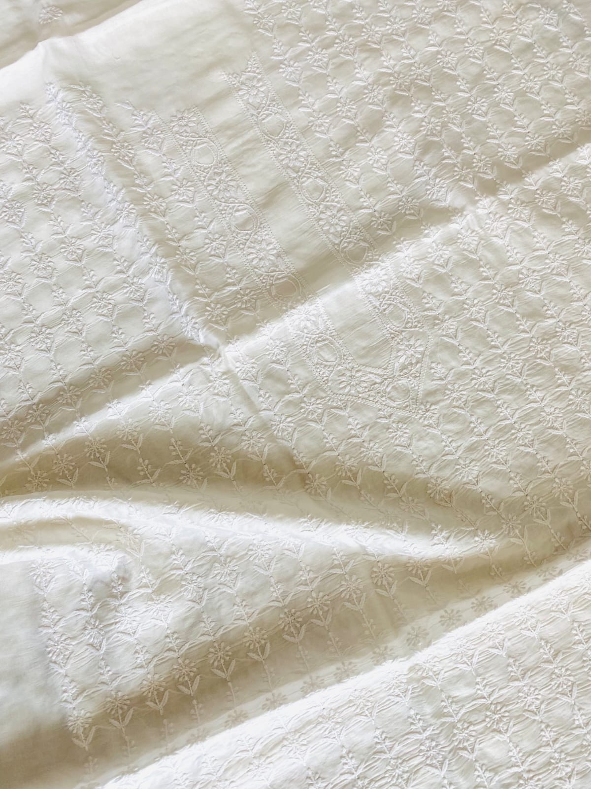 nawab-chikankari-tissue-mens-kurta-fabric