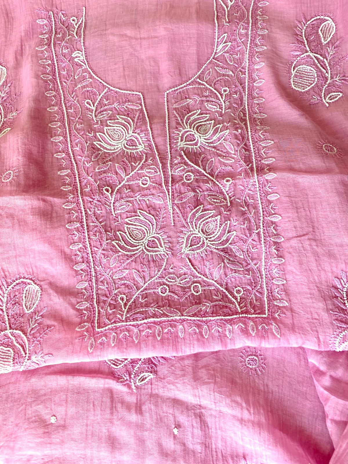 nazraana-chikankari-chanderi-mul-unstitched-suit-set-lucknowi