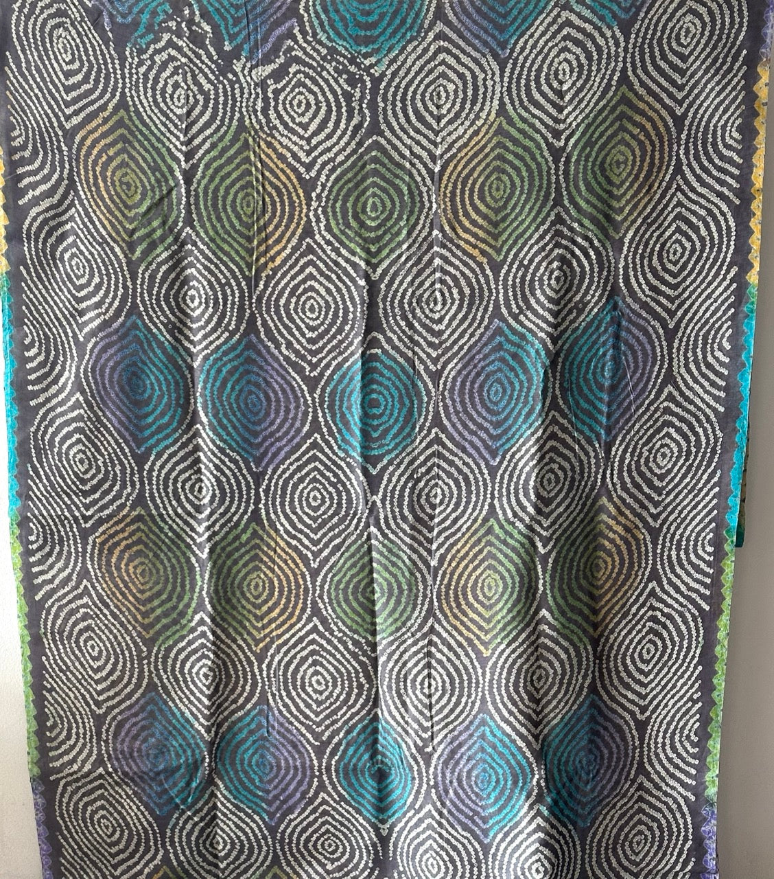 neelchakra-grey-munga-silk-bandhani-saree-with-multicoloured-bandhani