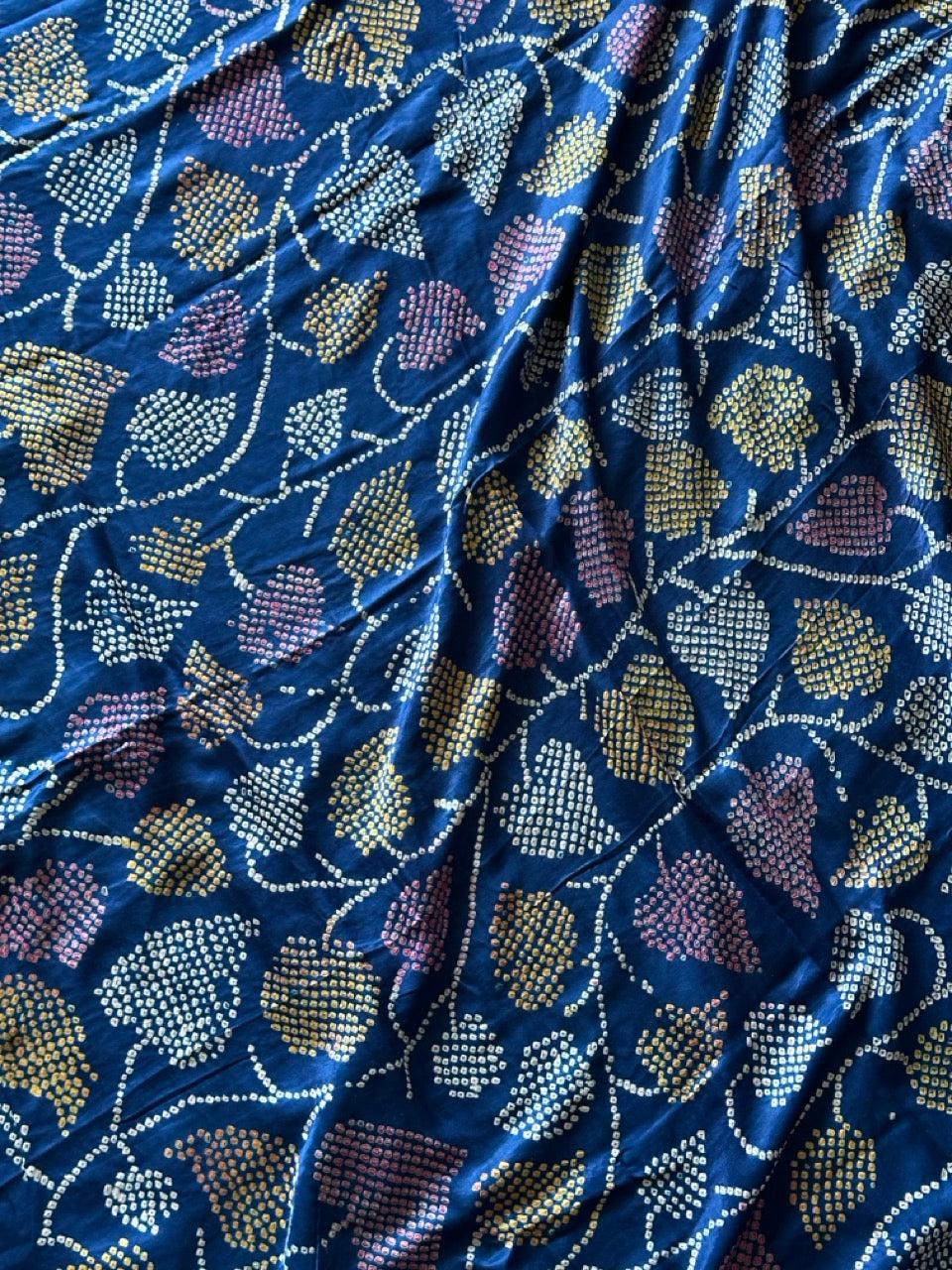 neelpushpa-pure-gajji-silk-bandhani-saree-with-multicoloured-bandhej