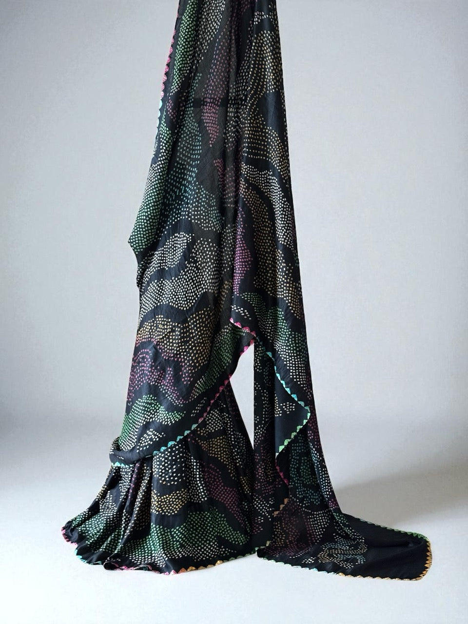 Neelratna - Black Pure Gajji Silk Bandhani Saree