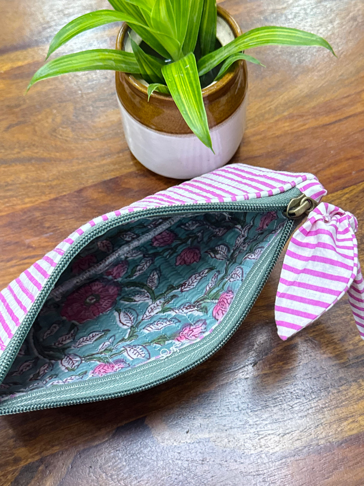 new-blockprint-daily-luxe-flat-pouch-organiser-set