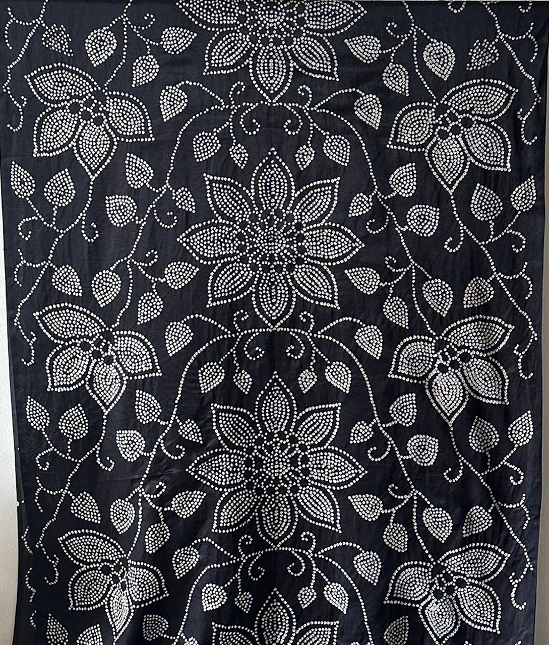 noir-phool-pure-gajji-silk-bandhani-saree