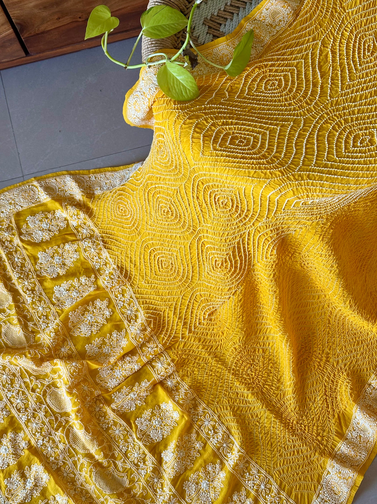 opulent-texture-handloom-bandhani-chikankari-georgette-dupatta